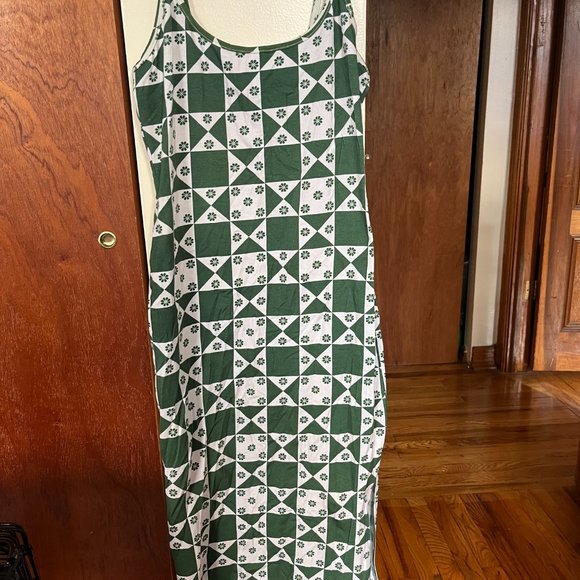 NWT Lisa Says Gah Elsa Slip Dress - SMALL - Floral Quilt Boonville Green - Picture 3 of 6